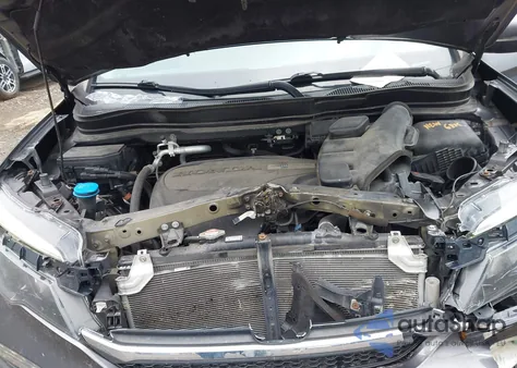 2018 Honda Pilot Ex z USA, uszkodzony, nr VIN 5FNYF6H30JB023977